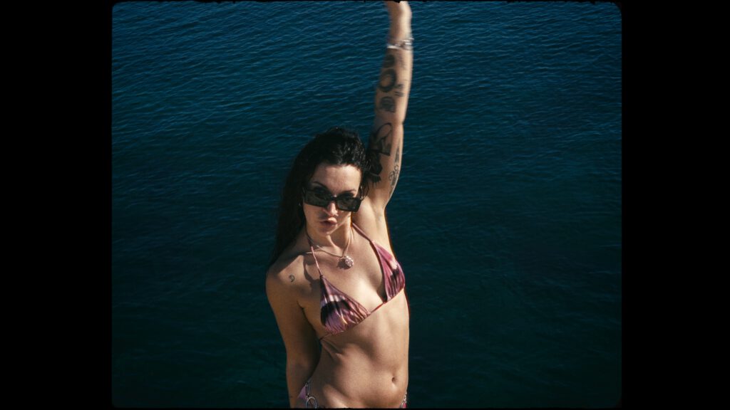 Futurebae Dissy Musikvideo Griechenland Super8 Benjamin Weu